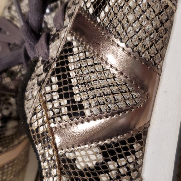 Volatile Snake Claremont python sneakers 👟 - Picture 4 of 4